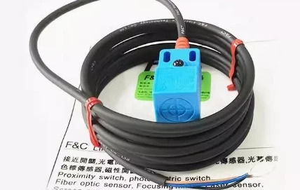 F C 스위치 F3Q-18DS06-N R2M F3N-18DN05-N F3N-18DN05-N2 F3N-18DN05-P F3N-18DN05-P2 F3N-18TN05-N