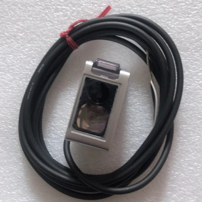 KEYENCE LR-W500 r 센서 빔
