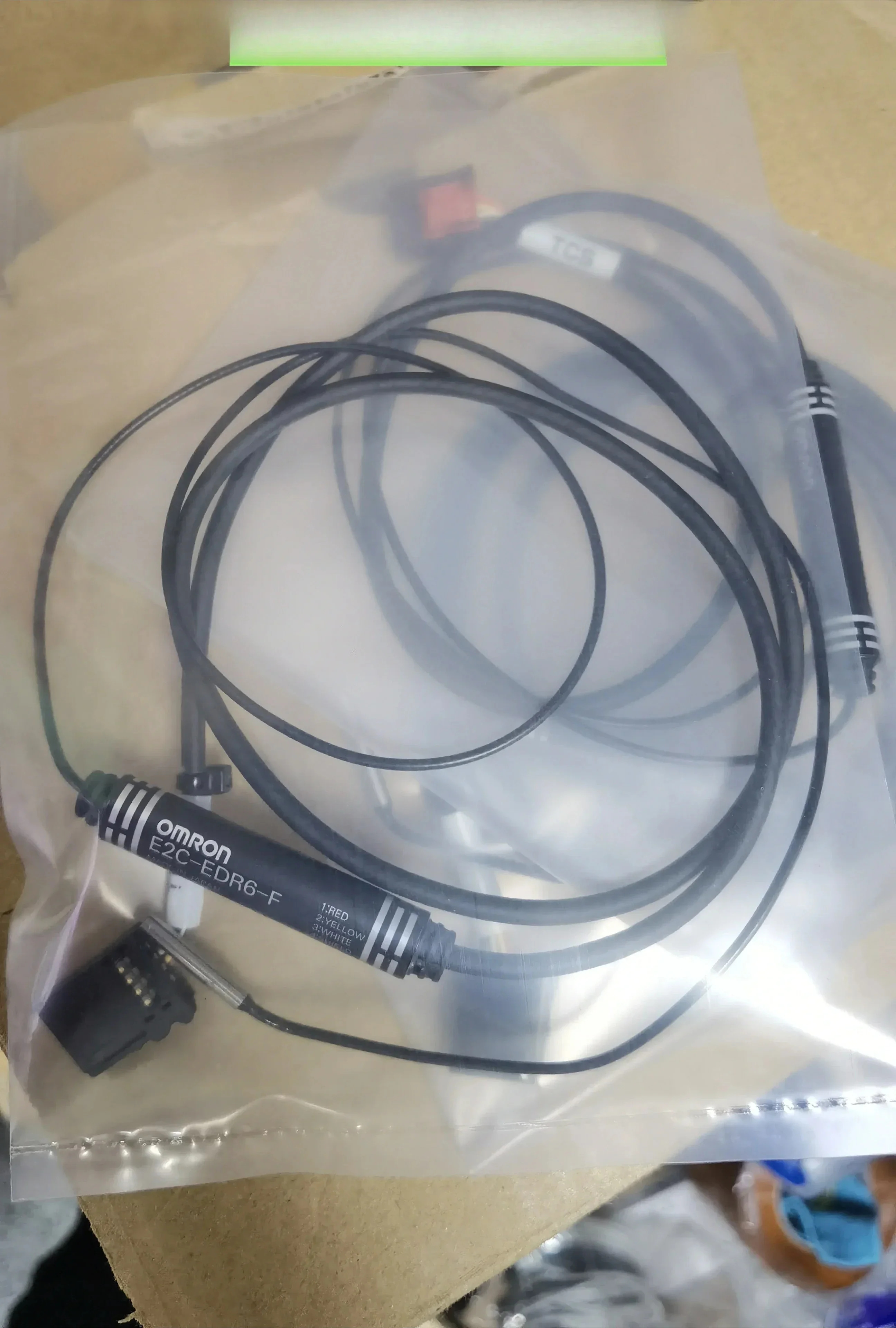 스위치 센서 E2C-EDR6-F