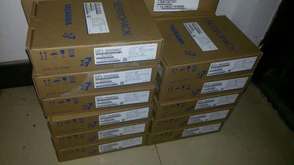 SGDV-R90A01A SGDV-R90A01A002000 Yaskawa 서보100W