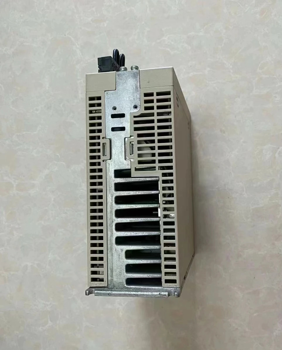 SGPMS-6R0AP0A 리퍼 서보 드라이브 1.3kW 기능 OK