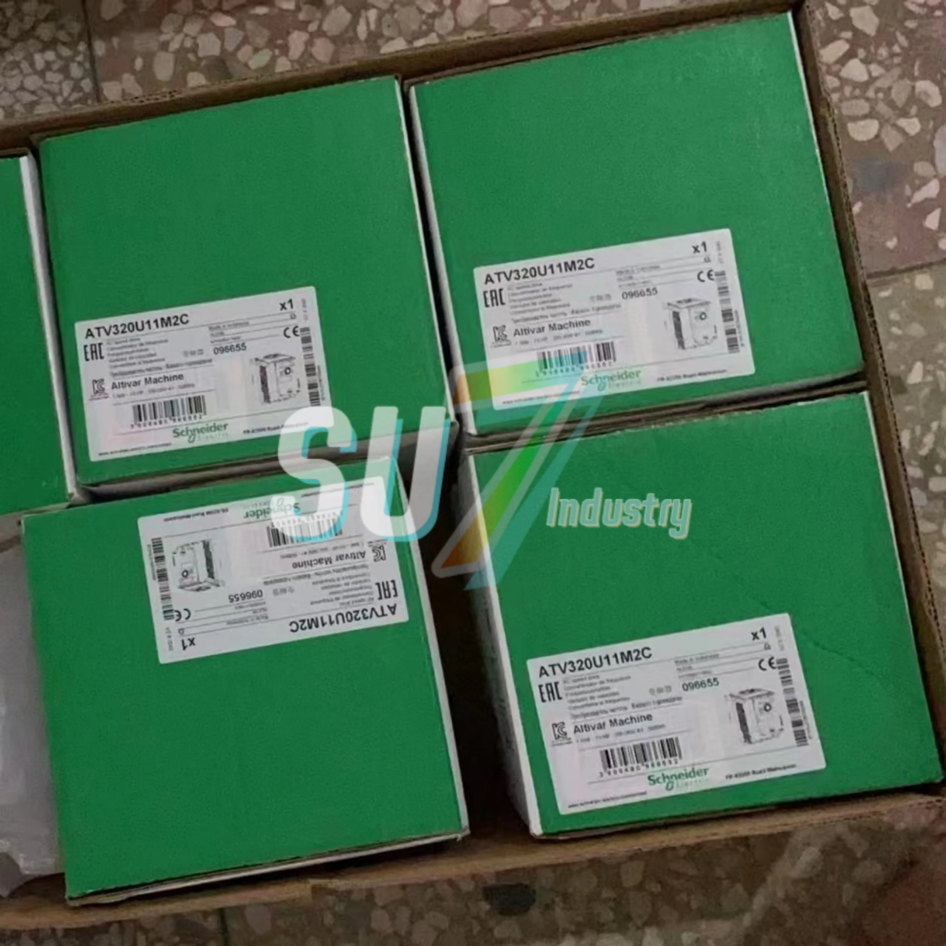 인버터 신규 입고 ATV320U11M2C ATV320U11N4B