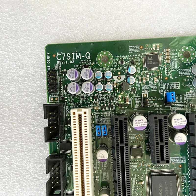 마더보드 Supermicro C7SIM-Q 1156 메보드