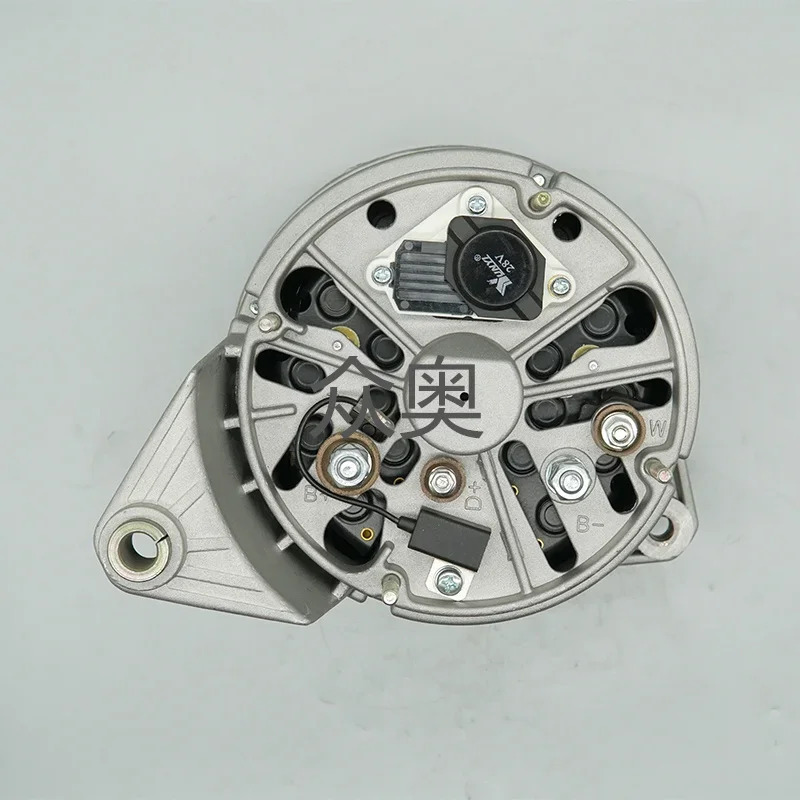 Huachai Deutz KZ8211-70 발전기 빔 리프터 JFZ29118 01182159 140A