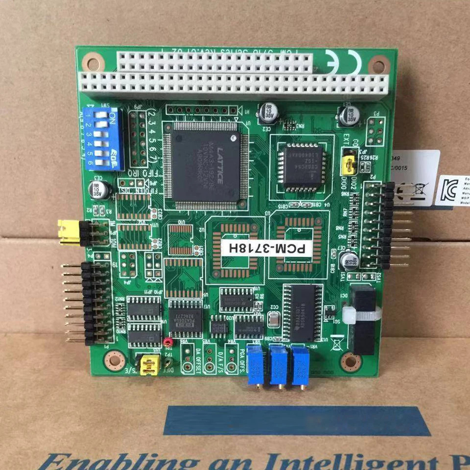 Advantech캡처 카드 PCM-3718H PCM-3718 시리즈 Rev.C1 모듈 인터페이스 16 비트 고이득 PC104