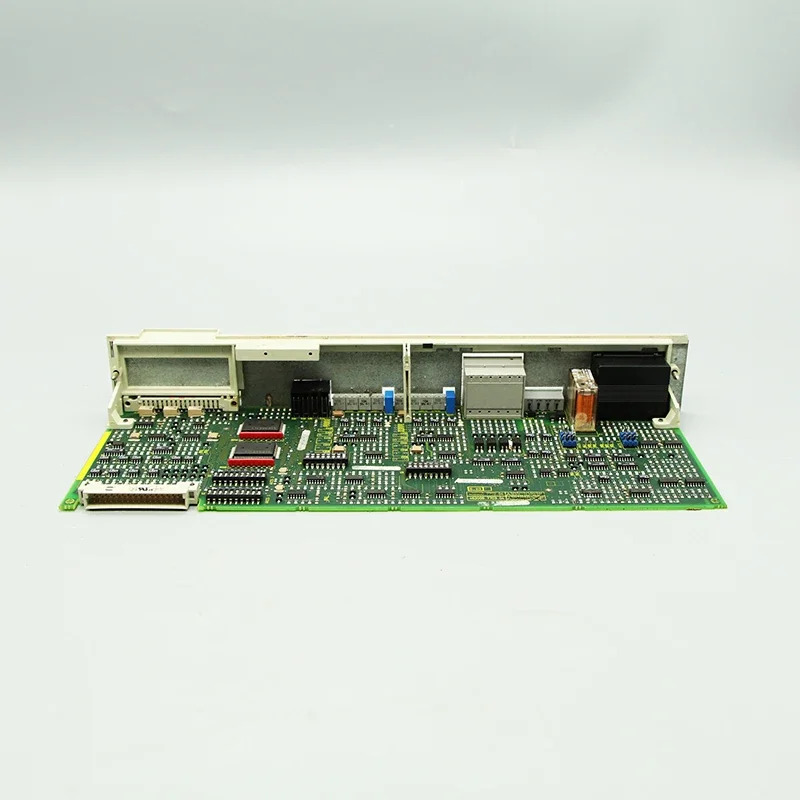 플매트 카펫 러그 루프 제어 유닛 2 축 6SN1118-0AE11-0AA1 SIMODRIVE 611-A