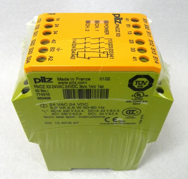 독일 Pilz 안전 릴레이 PNOZ X3 X4 X3P 774318 774310 777310