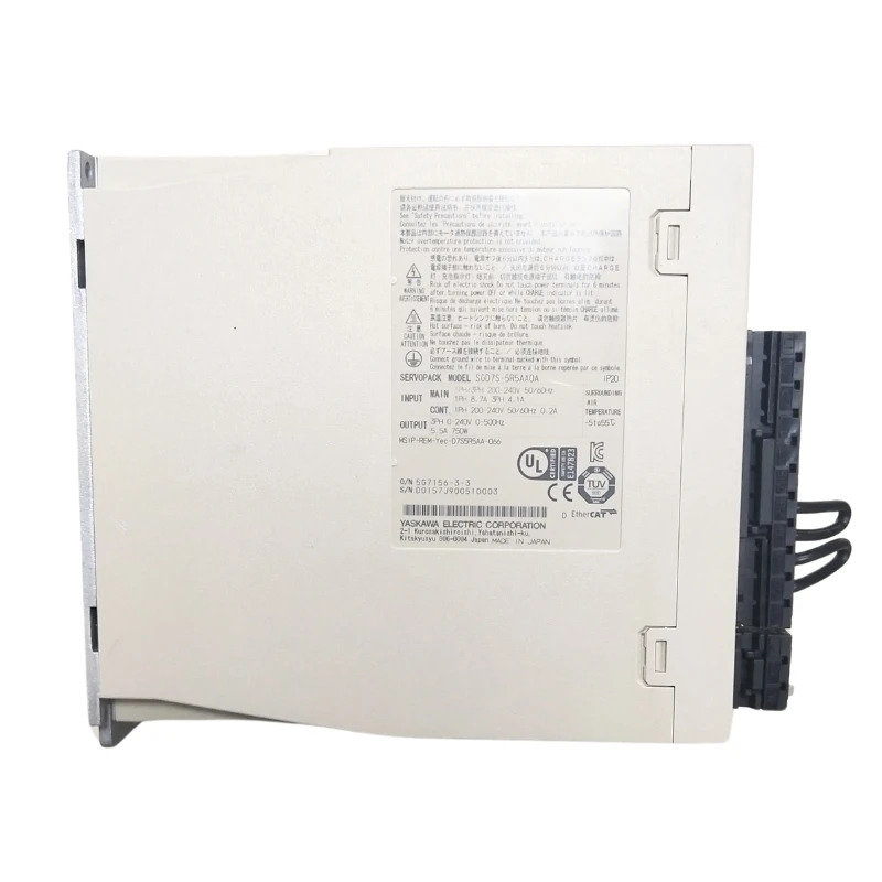 Yaskawa 서보 드라이브 신형 SGD7S-5R5AA0A 신속