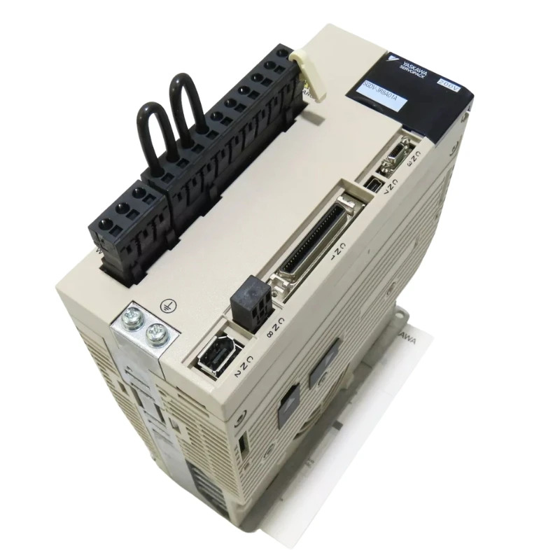 Yaskawa 서보 드라이브 신형 SGDV-3R8A01A 신속