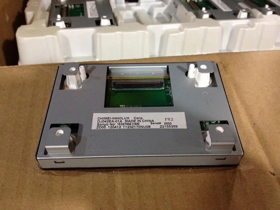 DJ042EA-01A 4.2 LCD