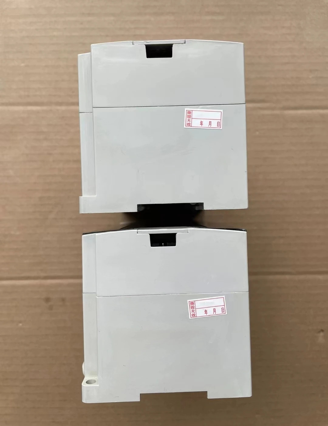 DVP60ES00R2 리퍼 PLC 모듈 기능은 정상