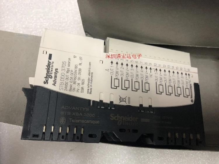 공급 PLC 모듈 STBDDO3705KS 24VDC 출력 16PT 기본 키트 393263