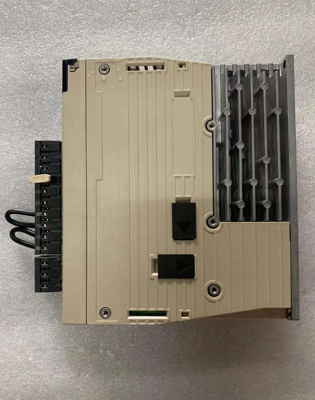 SGDV-1R6A11B002000 리퍼 서보 드라이브 200W 기능 OK