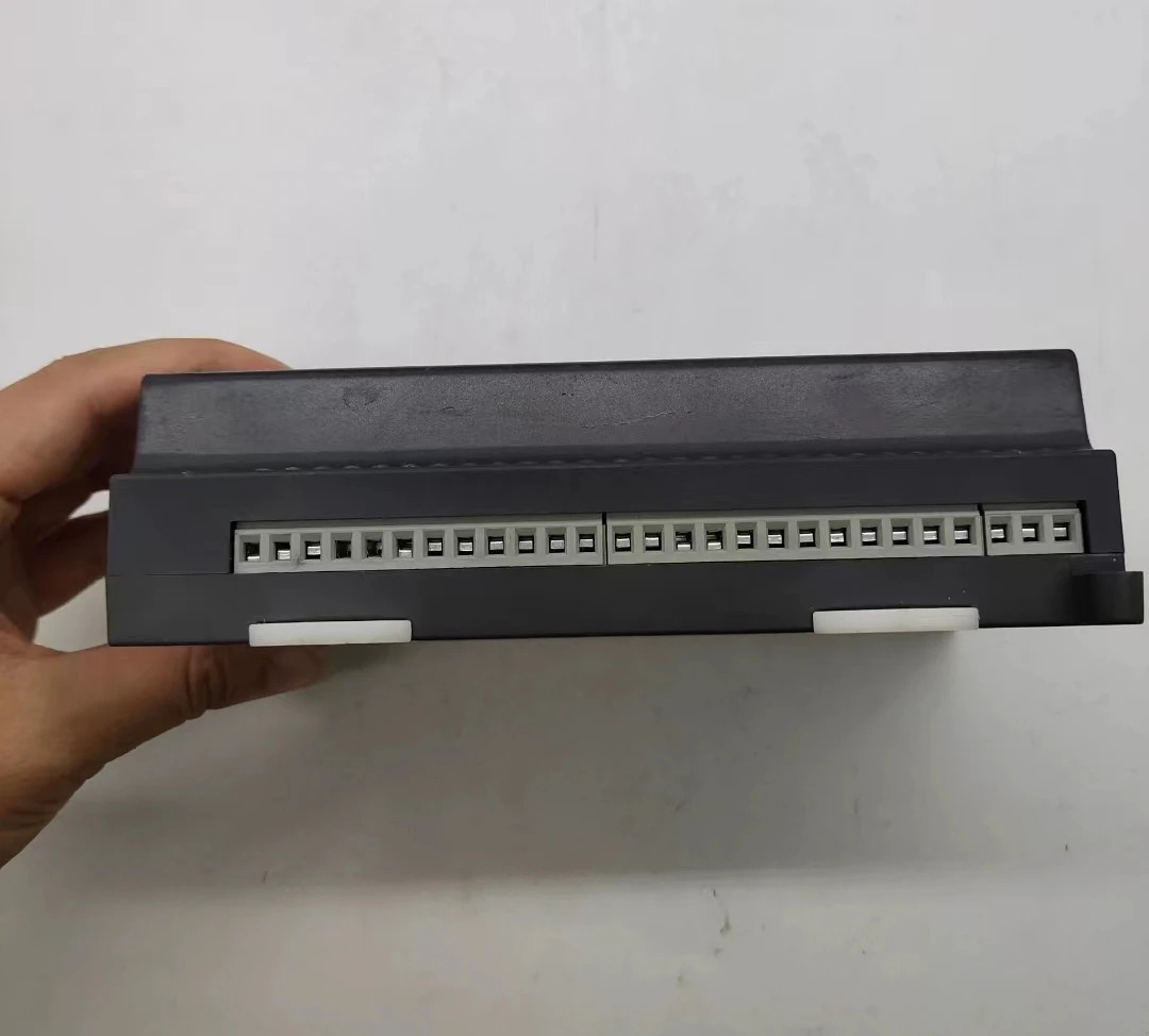 DVP40EC00T3 PLC 기능 작동 OK