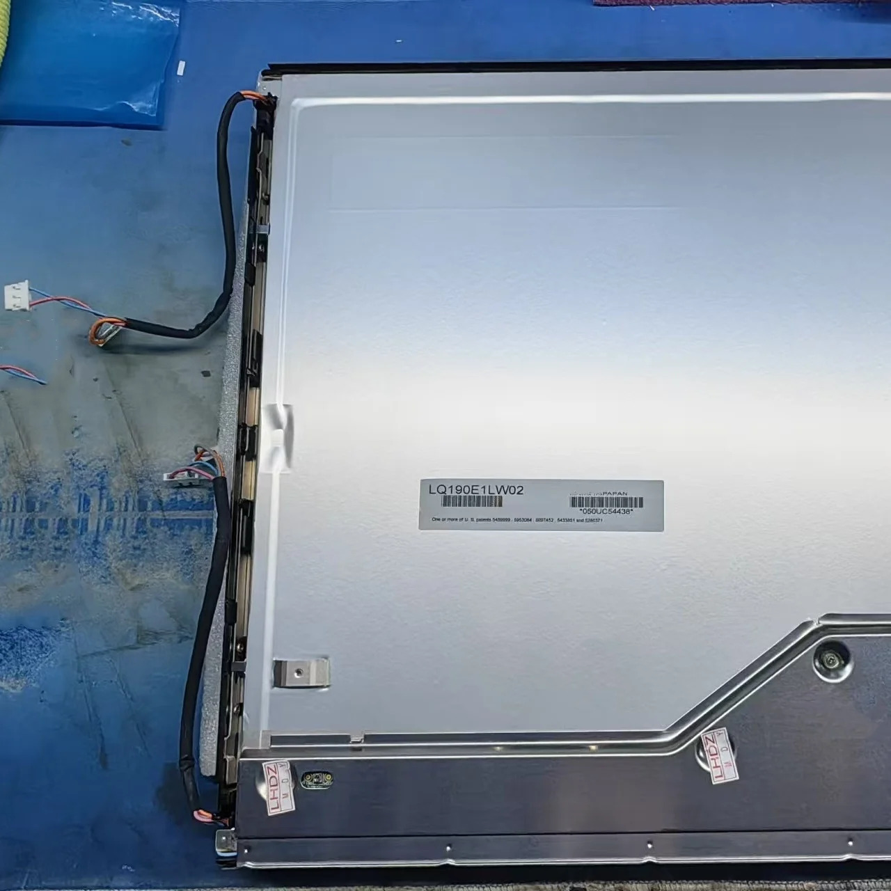 LQ190E1LW02 LCD 디스플레이 화면