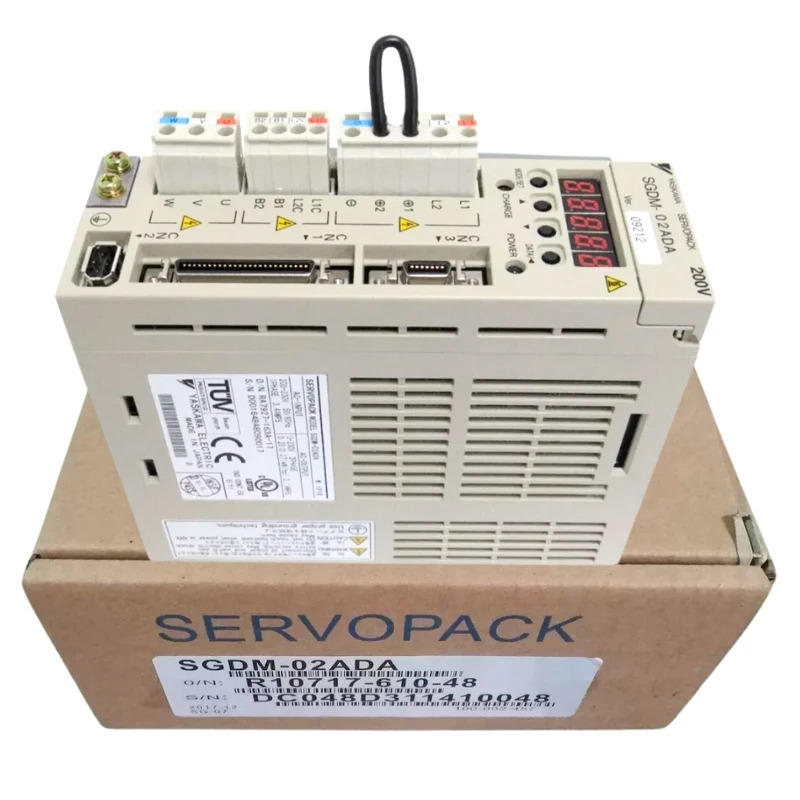 SGDM-02ADA Yaskawa 서보 드라이브 신속