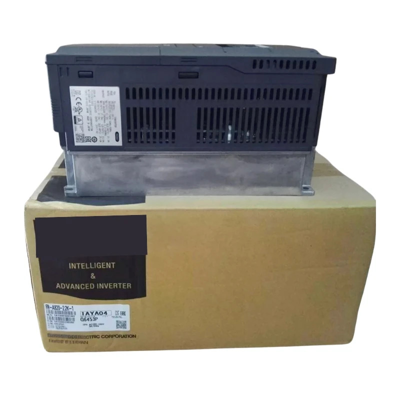 새 FR-A820-2.2K-1 인버터