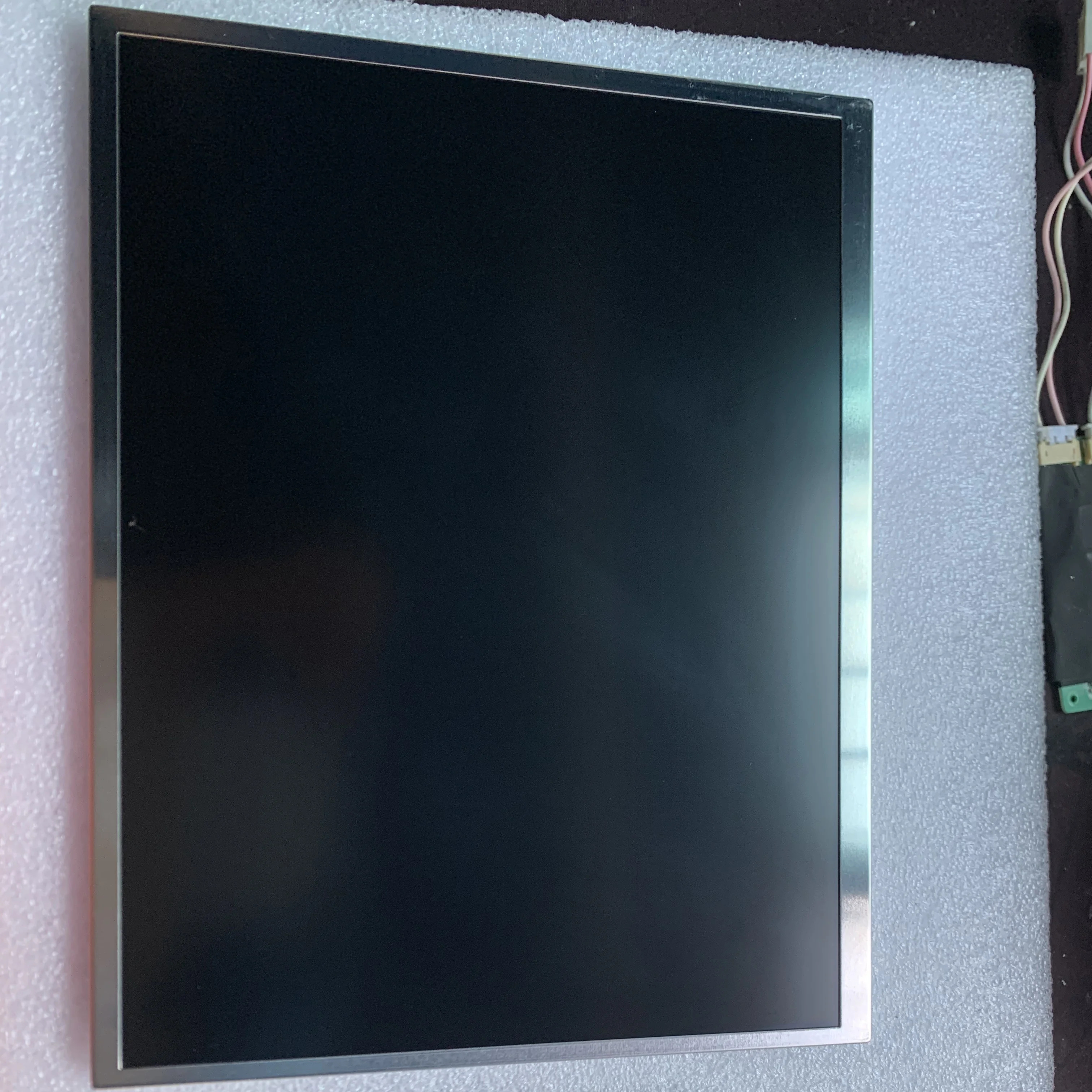 G121AGE-L03 12.1인치 800x600 산업LCD 디스플레이 화면