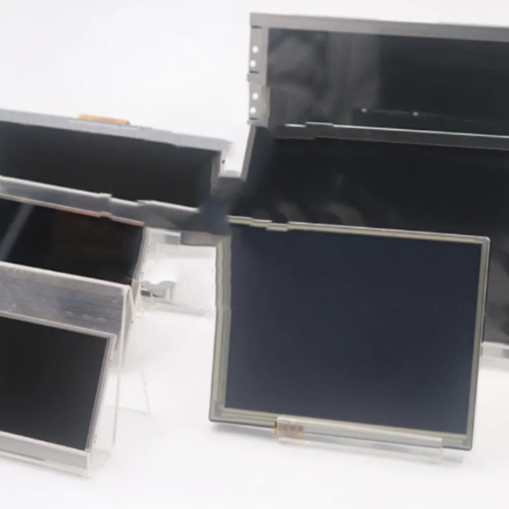 LM64P101 LCD 화면 디스플레이
