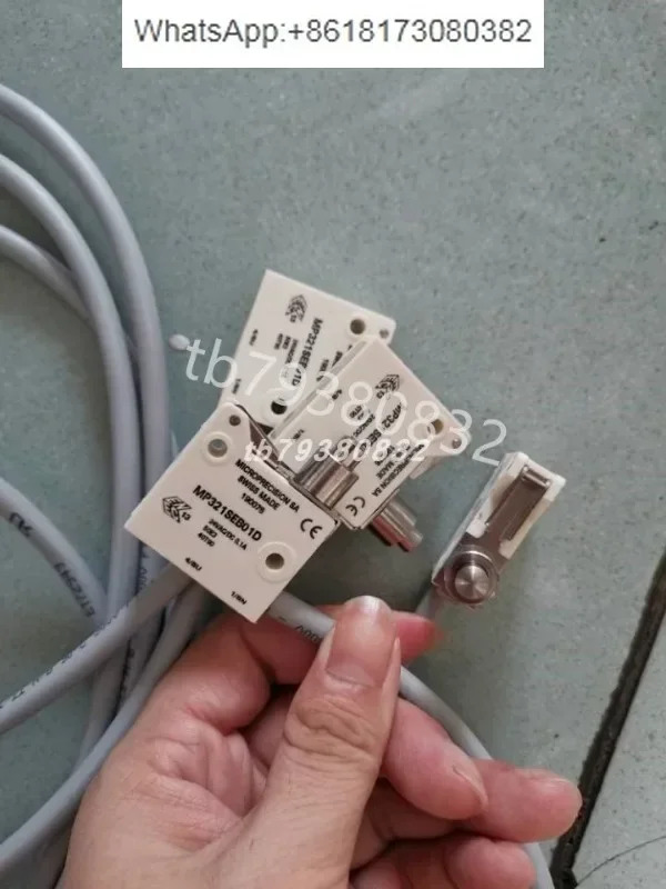 마이크로 스위치 MP321SEB01D K1SD217B7XS