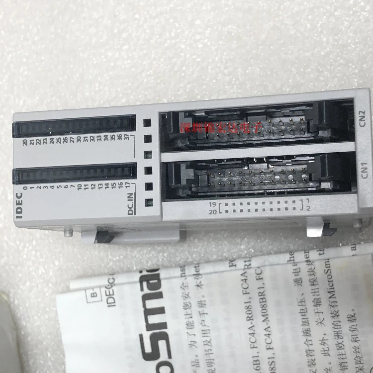 오리지널 일본 PLC 출력 모듈 FC4A-N3216B3 포장 공급