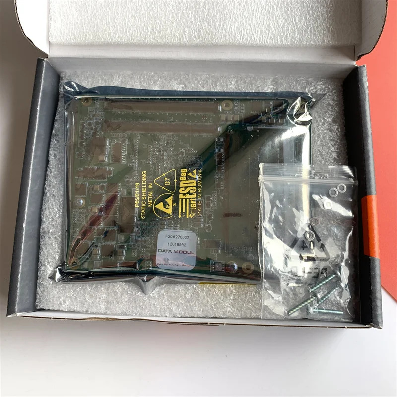 CONGATEC 산업제어 메보드 기기 AGL294719 PN 646546 A.0