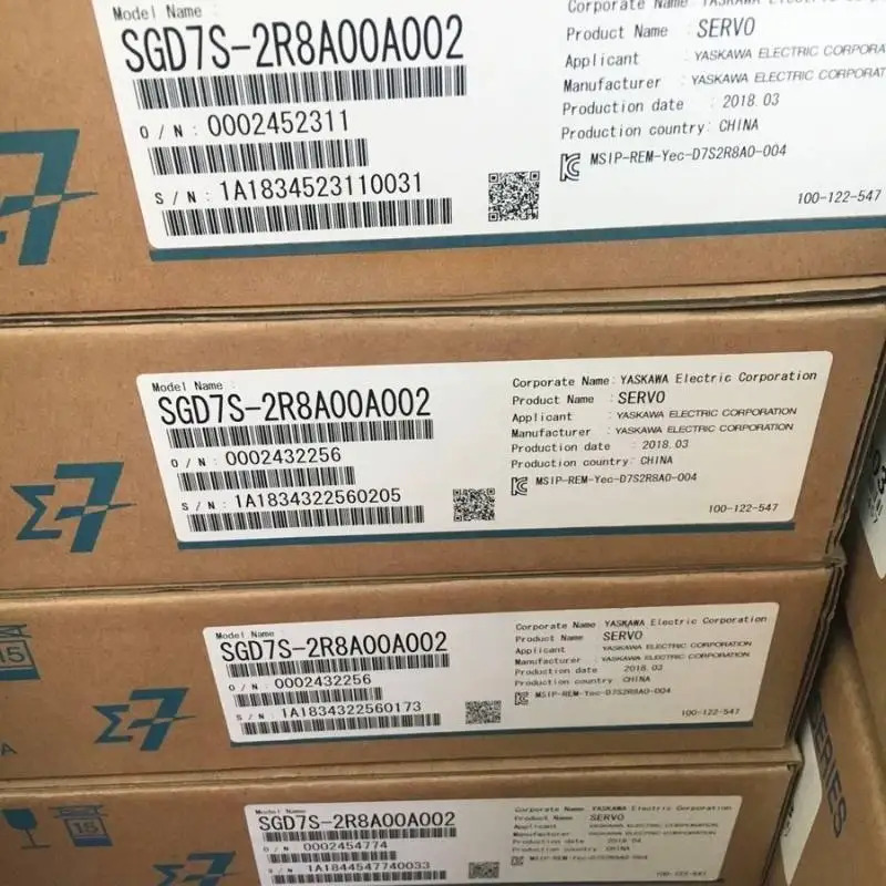 Yaskawa SGD7S-2R8A00A002 Sevro 드라이브 내 새