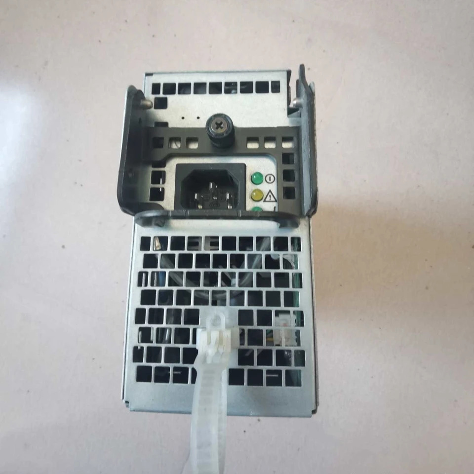 DELL PE2800 서버AA23290 7000815-0000 930W 예비 전원공급장치