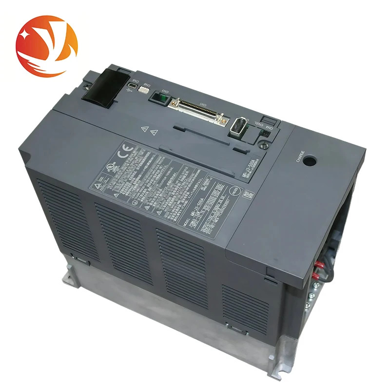 MR-J00A Plc 로직 프로그래밍 컨트롤러를 갖춘 산업 자동화 Pac 전컨트롤러