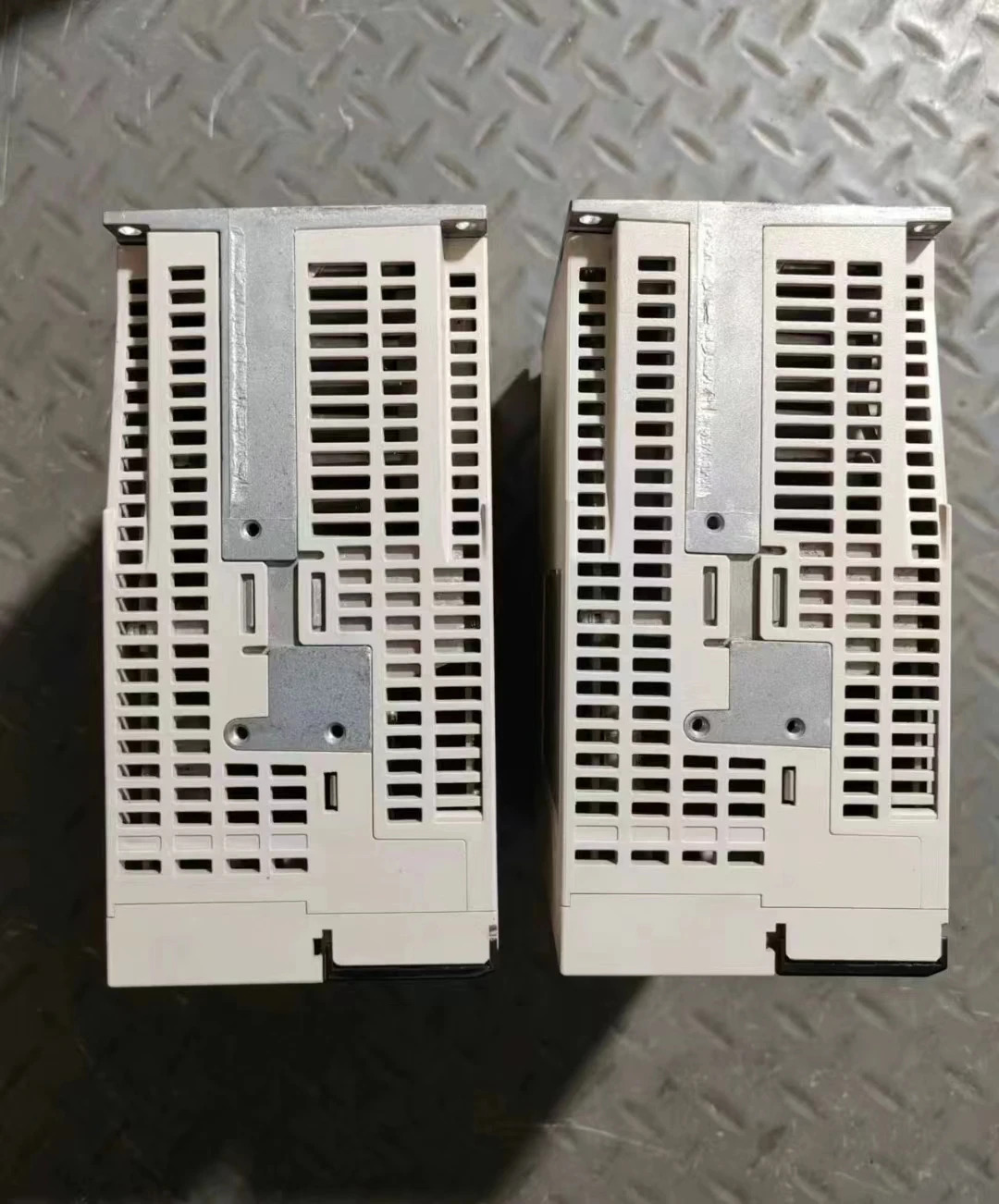 SGD7S-120A00A002 리퍼 서보 드라이브 1.5kW 기능 작동 OK