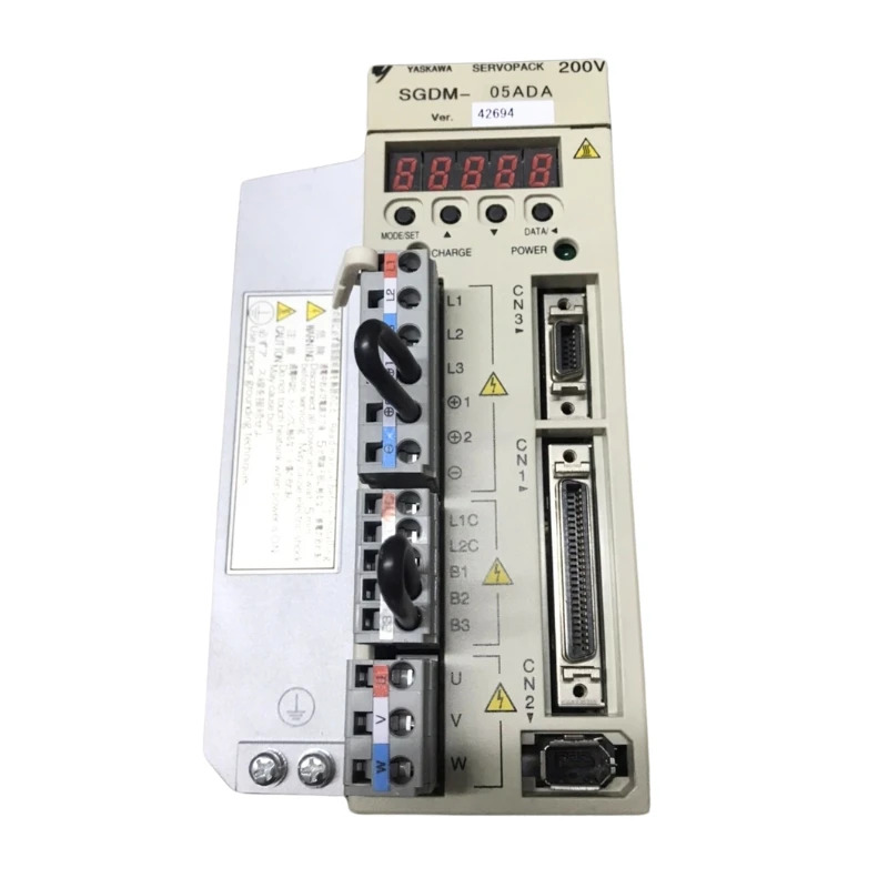 새 Yaskawa SGDM-05ADA 서보 드라이브