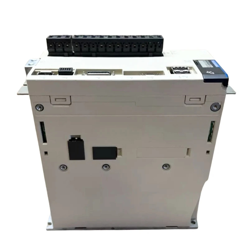 새 Yaskawa SGD7S-5R5A10A 서보 드라이브