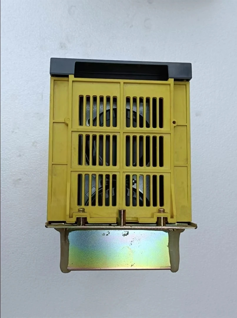 A06B-6083-H245 리퍼 드라이브 새 서보 증폭기 기능 OK