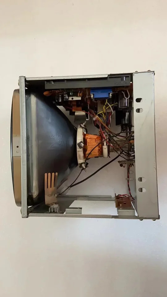 리퍼 A61L-0001-0093 FANUC CRT 디스플레이 화면 유닛 A61L 0001 0093 A