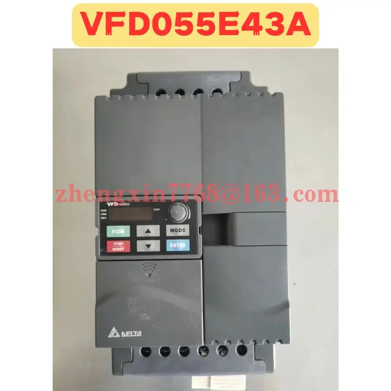 리퍼 주파수 변환기 정상 기능 완료 VFD055E43A