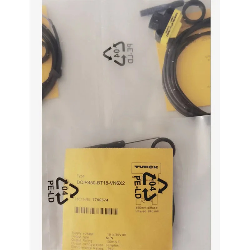 오리지널 Turck DOIR450-BT18-VN6X2 광전센서 페널티 10년