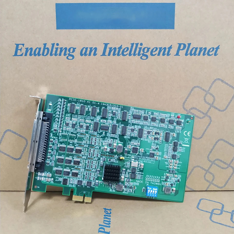 Advantech PCI 익스프레스 버스PCIE-1810-AE 캡처 카드 800KS/s 12 비트 16 채널