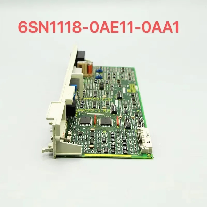 플매트 카펫 러그 루프 제어 유닛 2 축 6SN1118-0AE11-0AA1 SIMODRIVE 611-A
