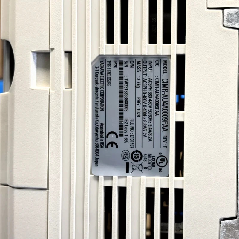 CIMR-AU4A0009FAA Yaskawa 인버터