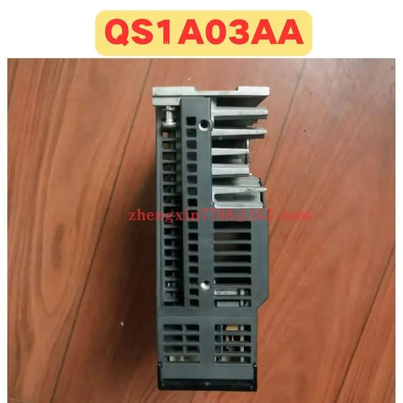 리퍼 서보 드라이브 QS1A03AA 정상 기능 완료