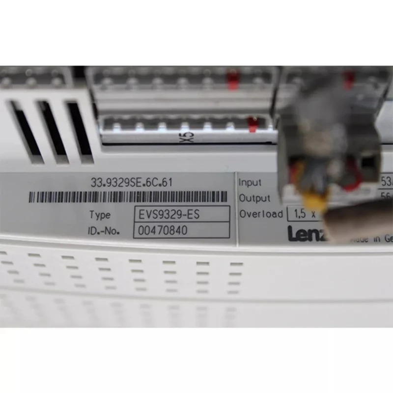 새 Lenze EVS9329-ES 인버터 기2년