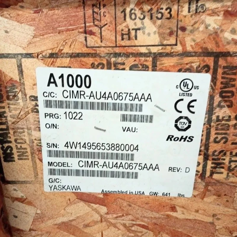 새 Yaskawa CIMR-AU4A0675AAA 인버터