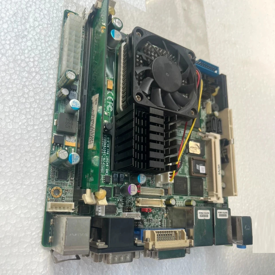 EMB-9458T 임베디드 산업컨트롤 마더보드 Rev A1.0-B