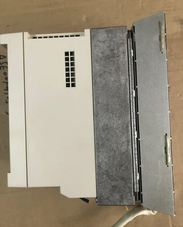 09f5b1b-ya00 리퍼 인버터 1.5kW 기능 작동 OK