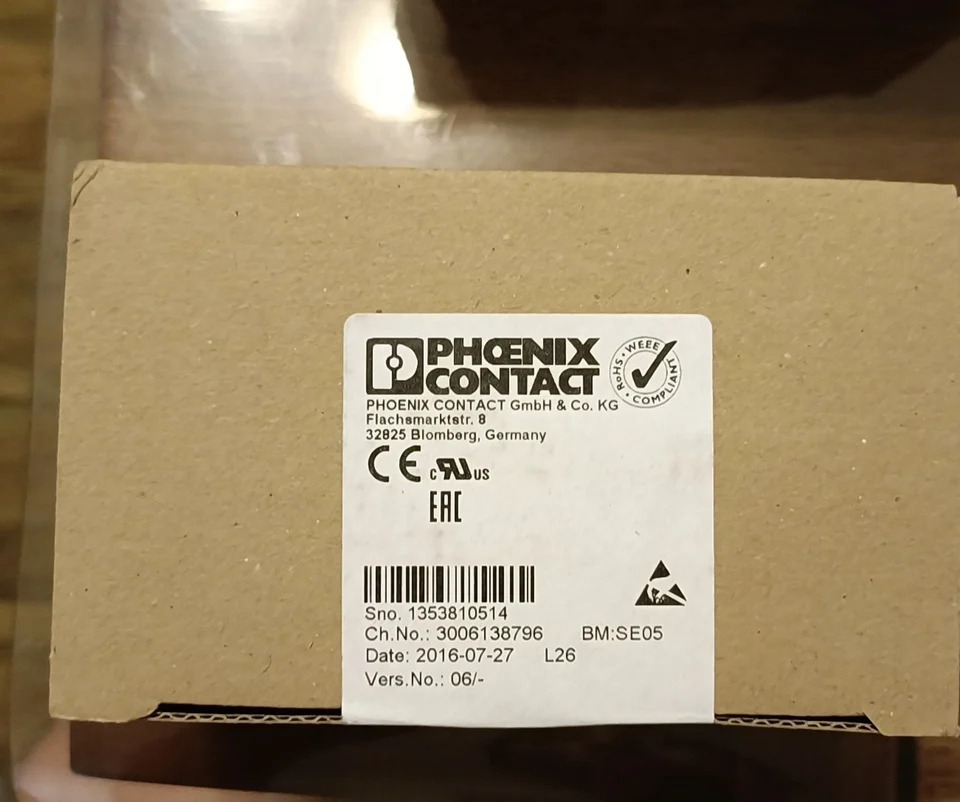 피닉스 PHCENIX 모듈 IB IL 24 DO8-PAC 2861289