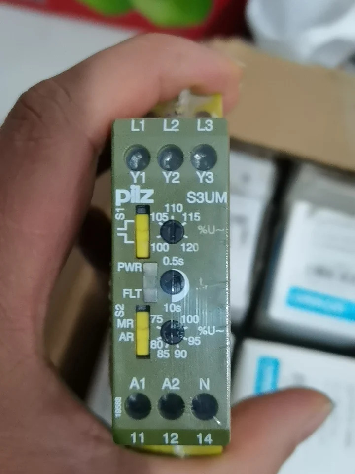 오리지널 PILZ 837270 S3A 24VDC UM 안전 릴레이 837300/837370