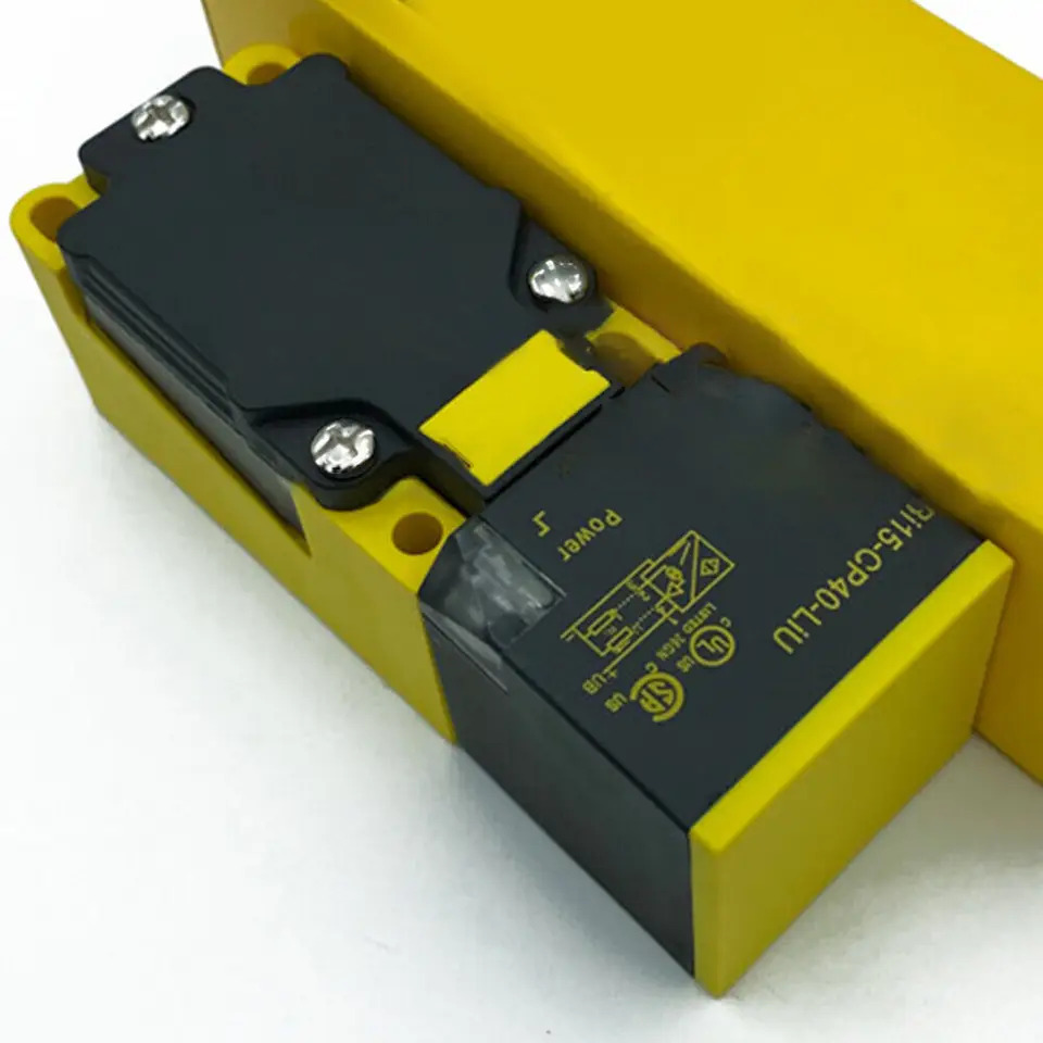 터크스위치 센서 BI15-CP40-LIU