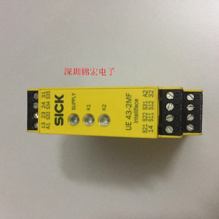 독일 안전 릴레이 UE23-2MF3D2 납품 6024894 포장 공급