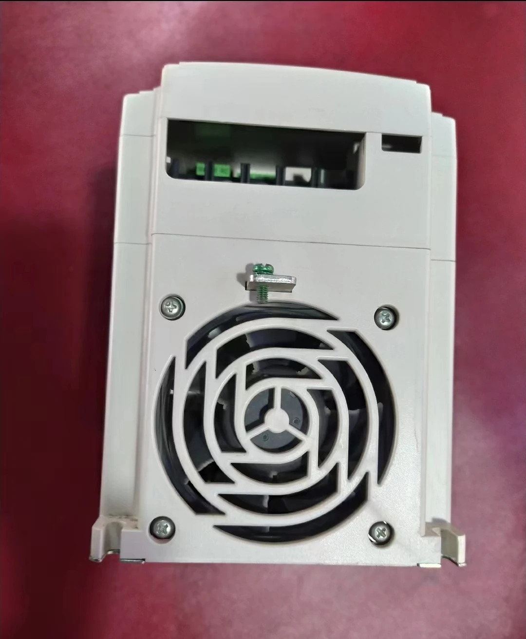 VFD022M21A 사인버터 2.2kW 230V 1/3PHASE 리퍼 기능 OK