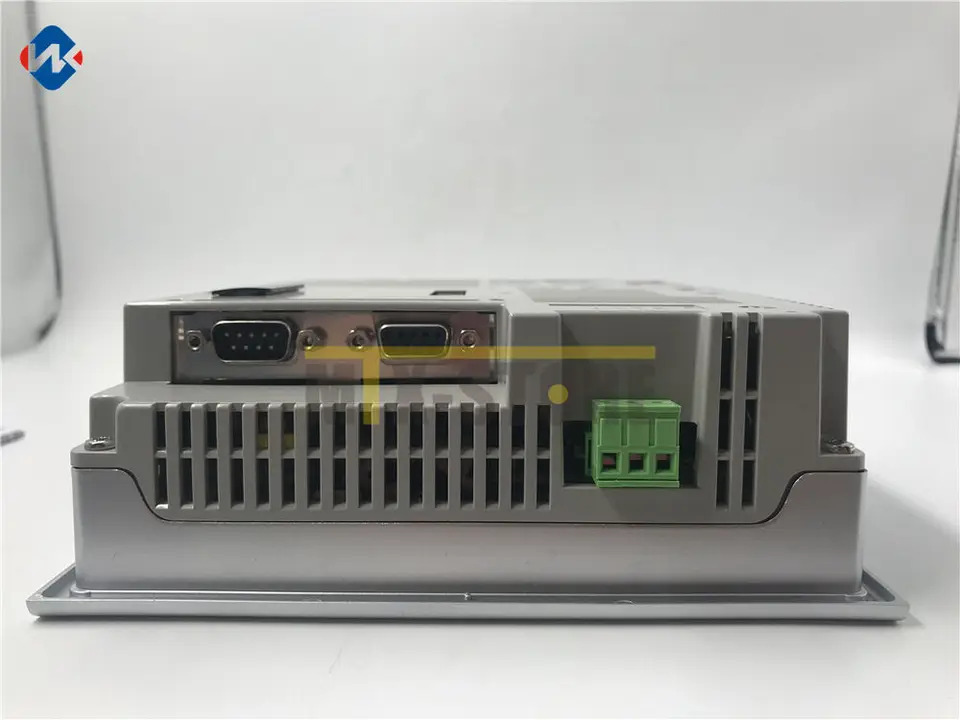 프로 페이스 AGP3400-T1-D24신